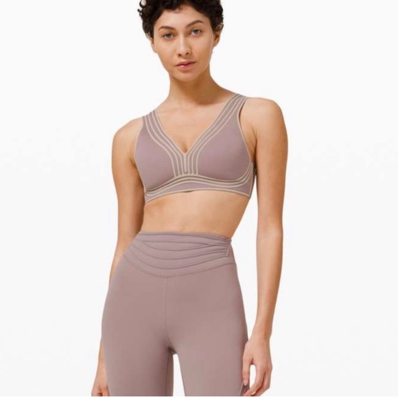Lululemon Get in Line Bra *Light Support, A/B Cups
Violet Verbena / Chrome 2 - Picture 11 of 11